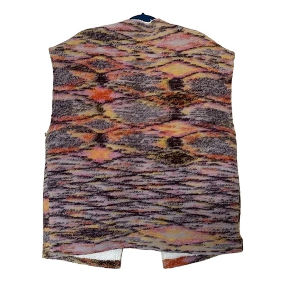 Free PEOPLE Layer Up Vest Wool and Sherpa Reversible Aztec Vest Sz XS Oversized - Picture 3 of 12